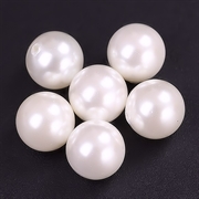 Shell perle. Anboret - halvboret. Grade A. 12 mm